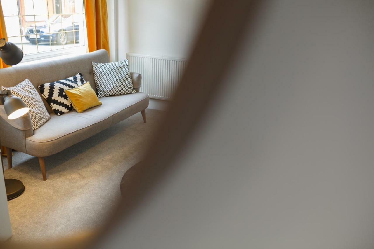 Sapphire Home Stay Liverpool Ngoại thất bức ảnh