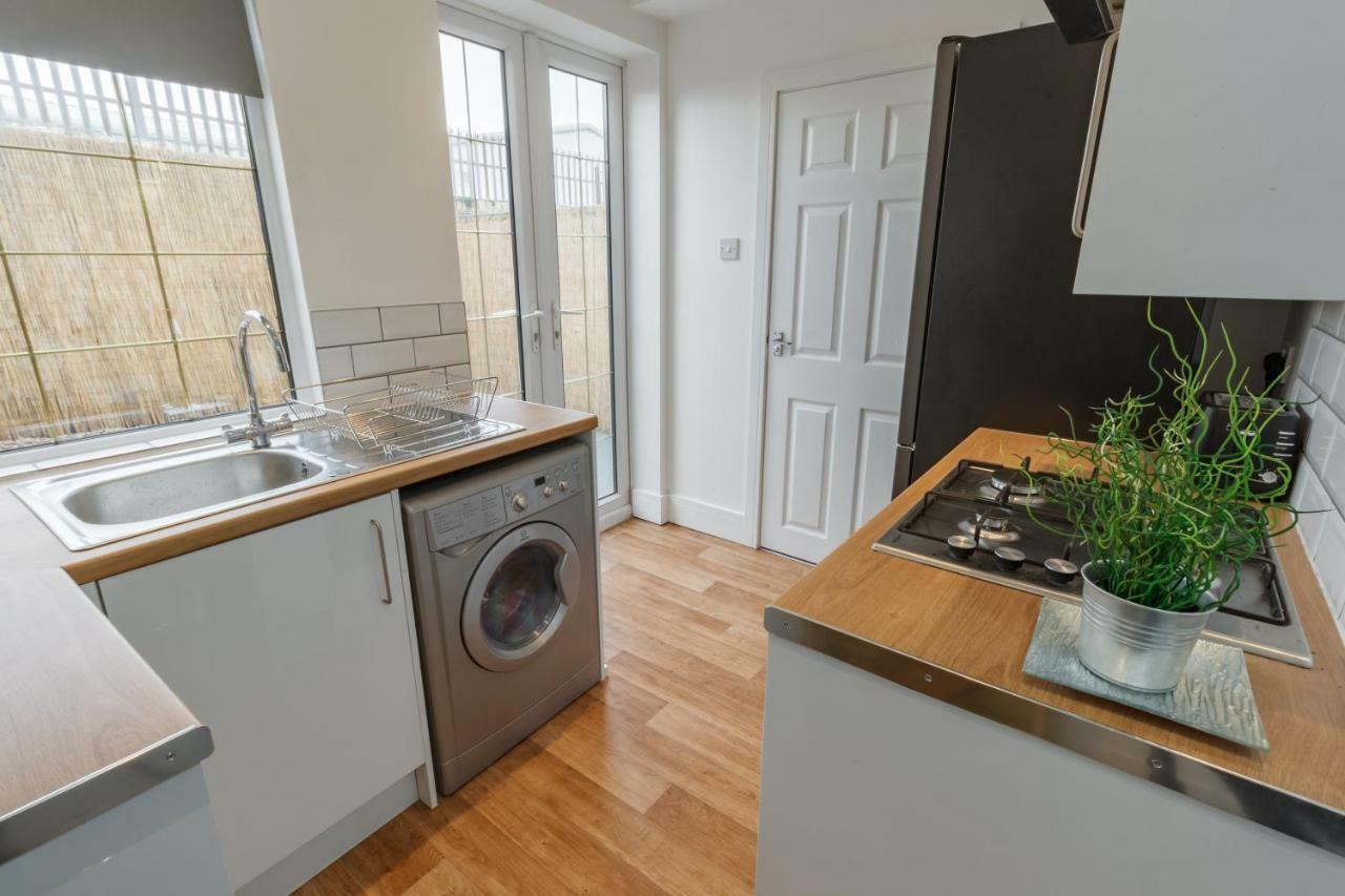 Sapphire Home Stay Liverpool Ngoại thất bức ảnh